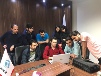 Ghasedak technical and educational meetings that were held every Tuesday