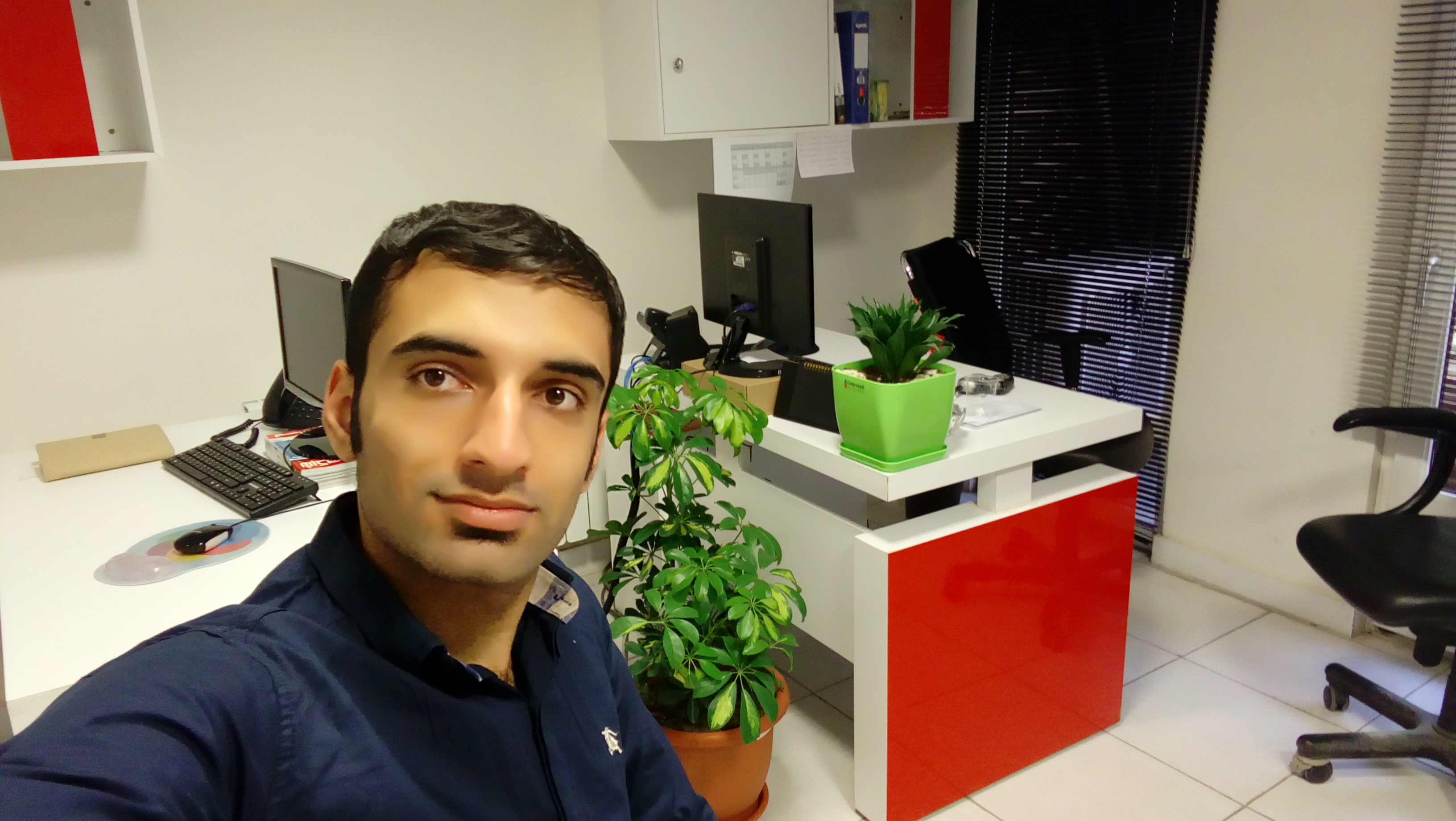 عکس میثم حسینی